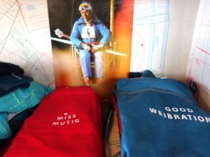 weiberwirtschaft Shirts